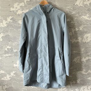 Athleta Rainout Forecast Shell II